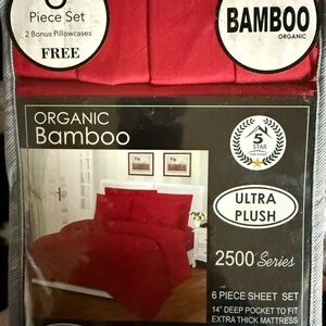 BAMBOO Organic Ultra Plush Red Bedding Set